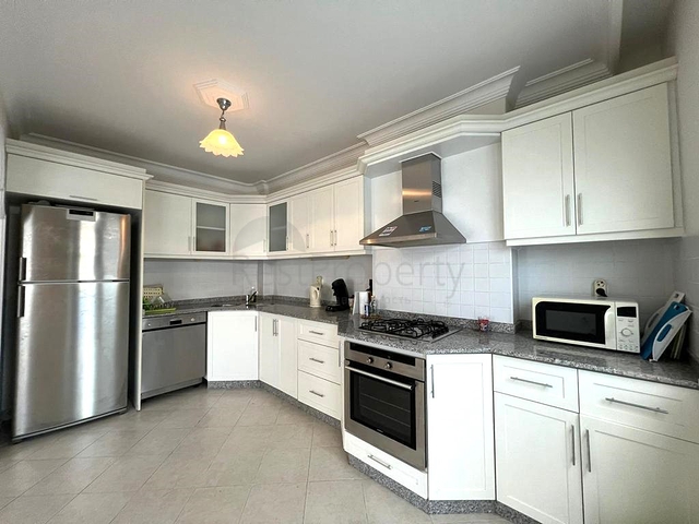 Просторная квартира 2+1 в Джикджилли