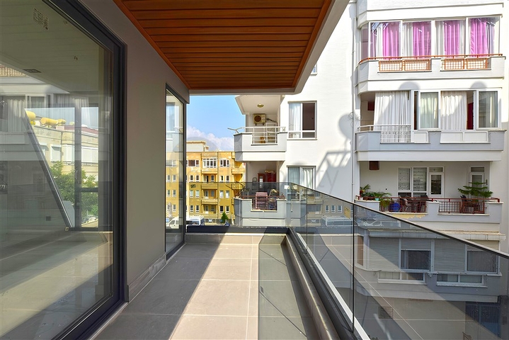 Квартира 2+1 в сердце Алании в районе Клеопатра