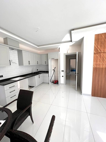 Квартира 3+1 в новом комплексе с большой территорией