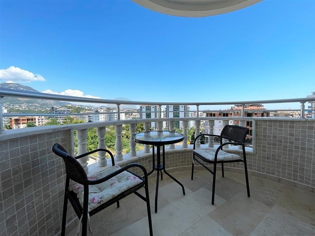 Квартира 2+1 с панорамным видом на горы в районе Тосмур