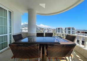 Квартира 2+1 с панорамным видом на горы в районе Тосмур