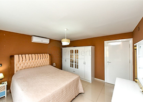 Меблированный пентхаус 2+1 всего в 200 метрах от моря