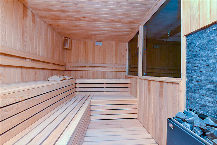 Двухкомнатная квартира с выходом в сад в центре Аланьи