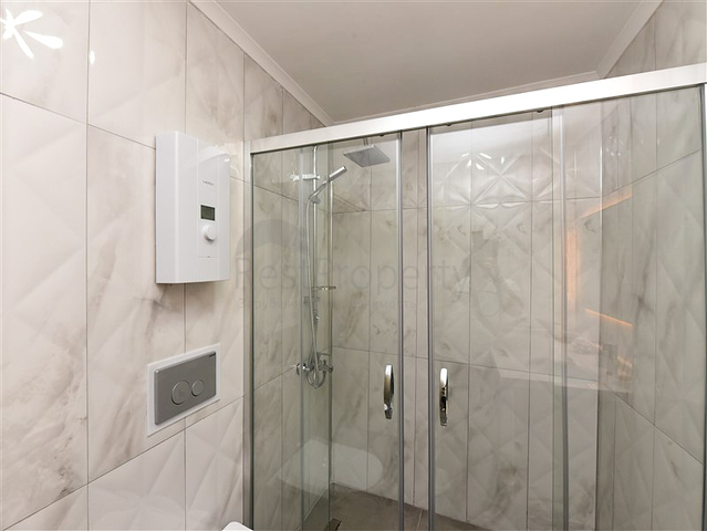 Двухкомнатная квартира с выходом в сад в центре Аланьи