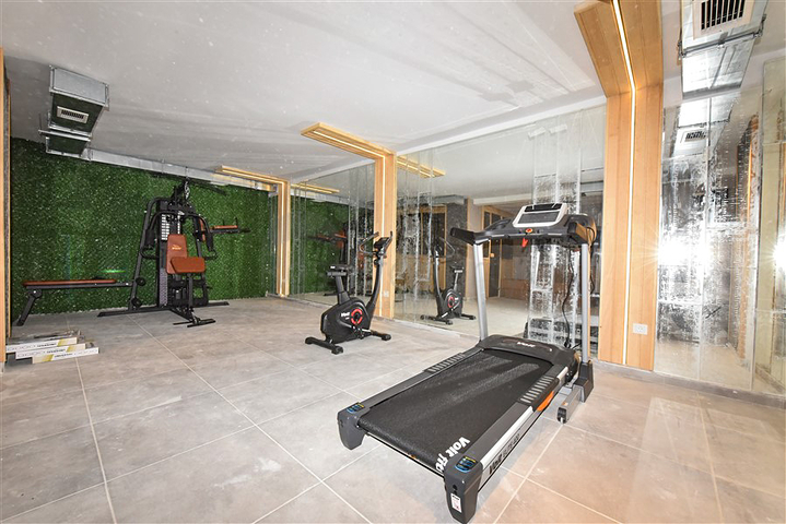 Двухкомнатная квартира с выходом в сад в центре Аланьи