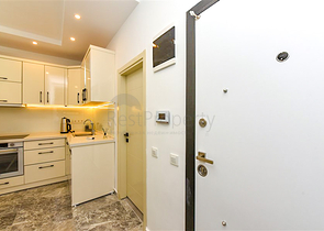 Двухкомнатная квартира с выходом в сад в центре Аланьи