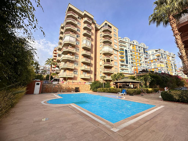 Квартира 2+1 для большой семьи в районе Тосмур 