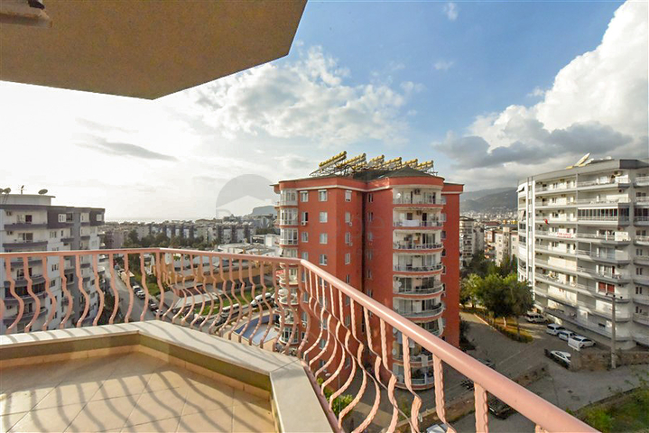 Квартира 2+1 для большой семьи в районе Тосмур 