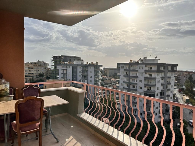 Квартира 2+1 для большой семьи в районе Тосмур 