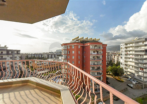 Квартира 2+1 для большой семьи в районе Тосмур 