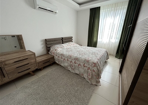 Просторная квартира планировкой 2+1 в пешей доступности до моря