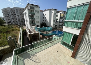 Просторная квартира планировкой 2+1 в пешей доступности до моря