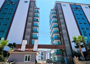 Просторная квартира планировкой 2+1 в пешей доступности до моря