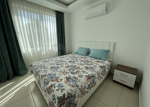 Просторная квартира планировкой 2+1 в пешей доступности до моря