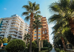 Большая квартира с шикарным видом на Средиземное море