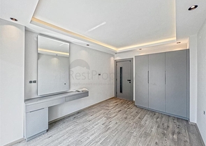 Большая квартира с шикарным видом на Средиземное море