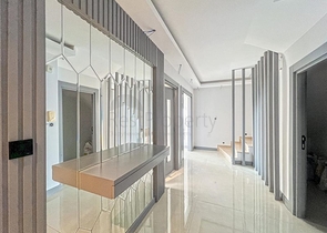 Большая квартира с шикарным видом на Средиземное море