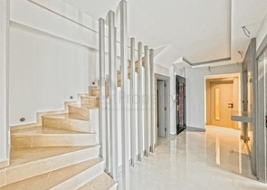 Большая квартира с шикарным видом на Средиземное море