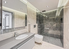 Большая квартира с шикарным видом на Средиземное море