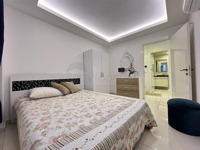 Двухкомнатная уютная квартира в районе Клеопатра