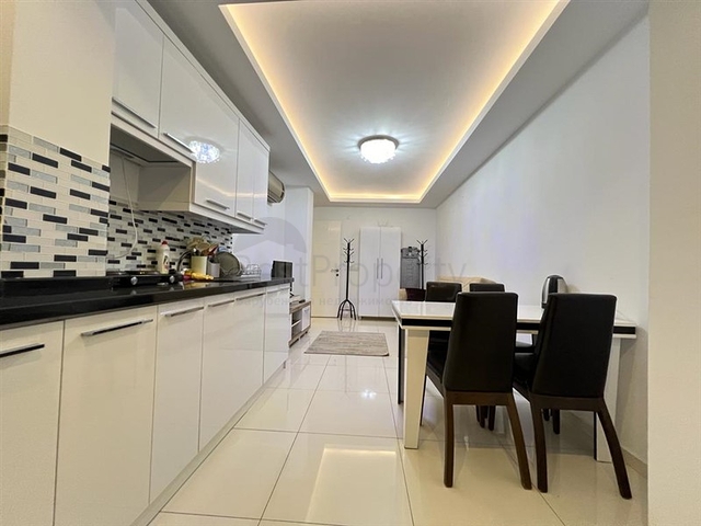 Двухкомнатная уютная квартира в районе Клеопатра