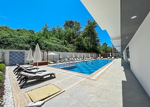 Двухкомнатная квартира со стильным ремонтом