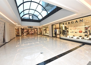 Двухкомнатная меблированная квартира в новом комплексе Махмутлара