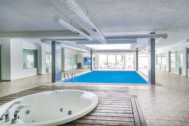 Квартира планировкой 2+1 в живописном районе Тосмур