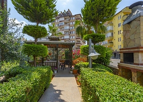 Квартира планировкой 2+1 в живописном районе Тосмур