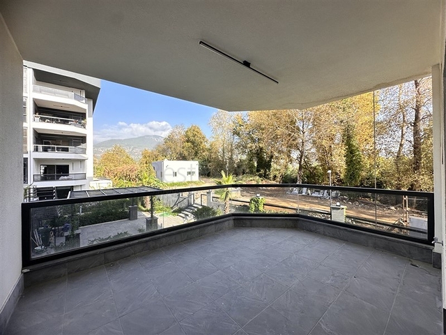 Просторный пентхаус 4+1 в районе Оба