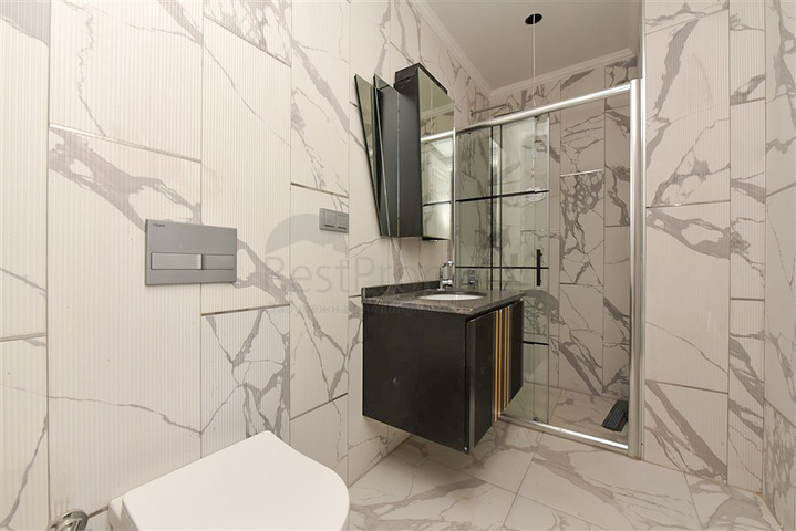 Квартира 1+1 в районе Оба