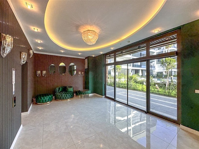 Большой пентхаус 4+1 в районе Оба