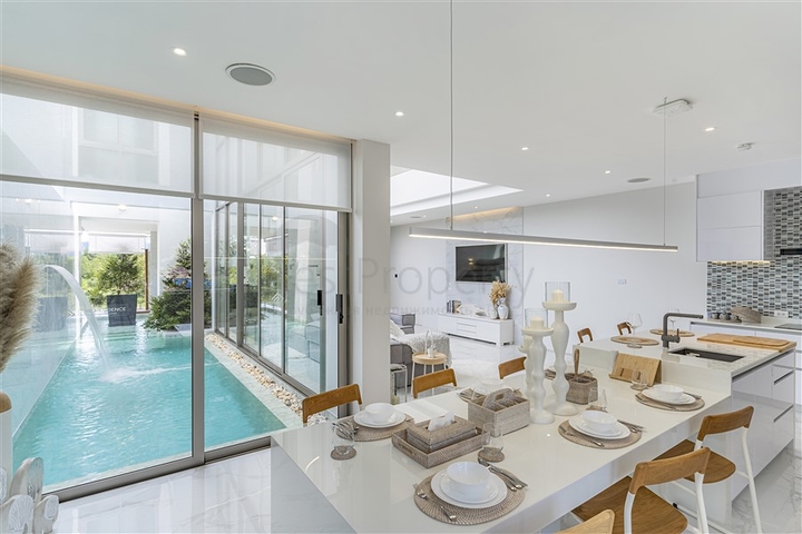 Комплекс вилл в районе Бангтао