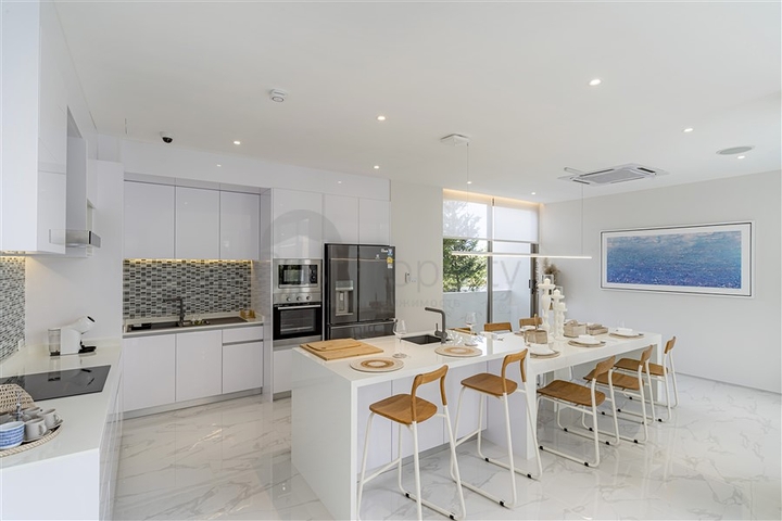 Комплекс вилл в районе Бангтао