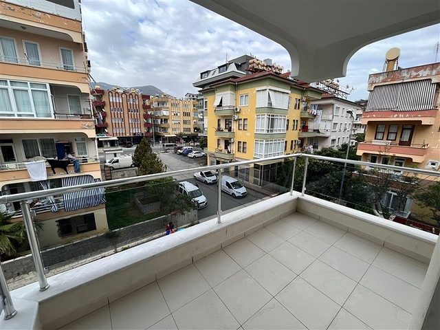 Квартира 1+1 в 300 метрах от пляжа Клеопатра.