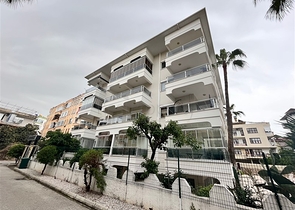 Квартира 1+1 в 300 метрах от пляжа Клеопатра.