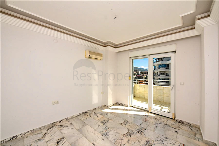 Квартира 2+1 на первой линии с фронтальным видом на море