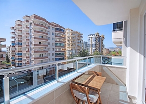 Меблированная квартира планировкой 2+1 в районе Махмутлар Меблированная квартира планировкой 2+1 в районе Махмутлар