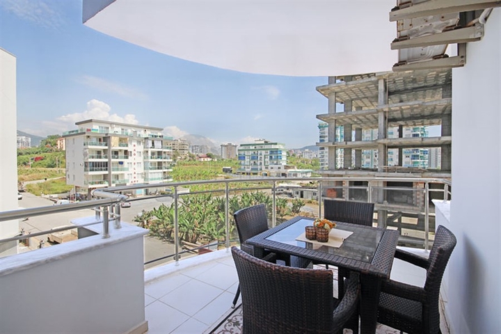 Просторная квартира 2+1 в районе Махмутлар 