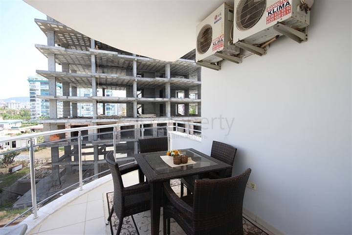 Просторная квартира 2+1 в районе Махмутлар 