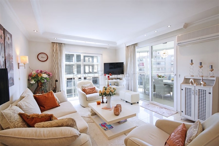 Просторная квартира 2+1 в районе Махмутлар 