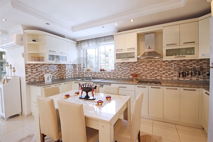 Просторная квартира 2+1 в районе Махмутлар 