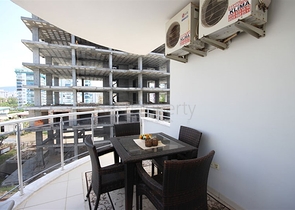 Просторная квартира 2+1 в районе Махмутлар 