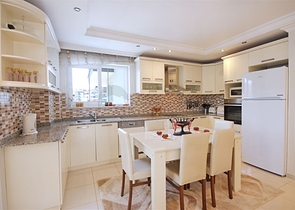 Просторная квартира 2+1 в районе Махмутлар 