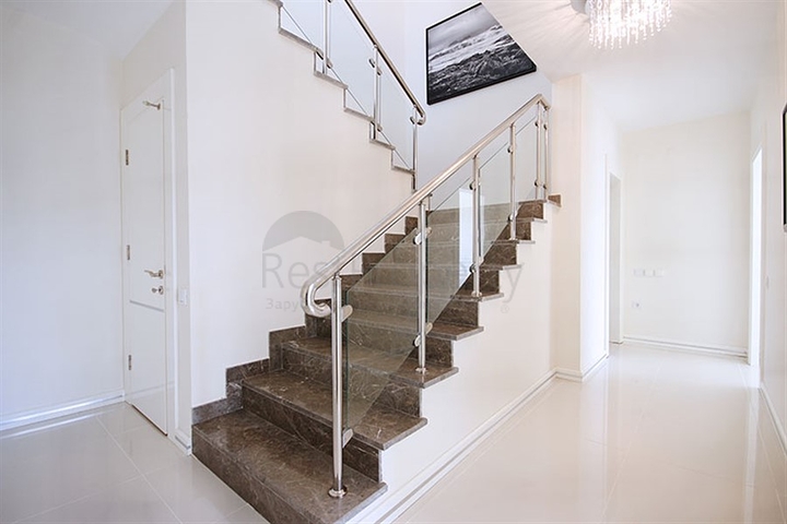 Вилла с собственным бассейном