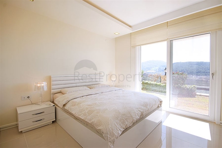 Вилла с собственным бассейном