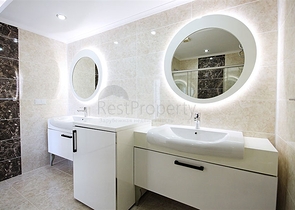 Вилла с собственным бассейном