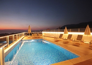 Вилла с собственным бассейном