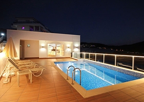 Вилла с собственным бассейном