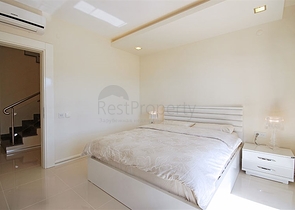 Вилла с собственным бассейном